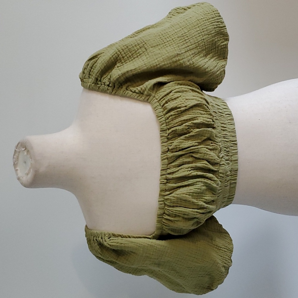Madison the Label puffed sleeve crop top with back zipper size S olive green
